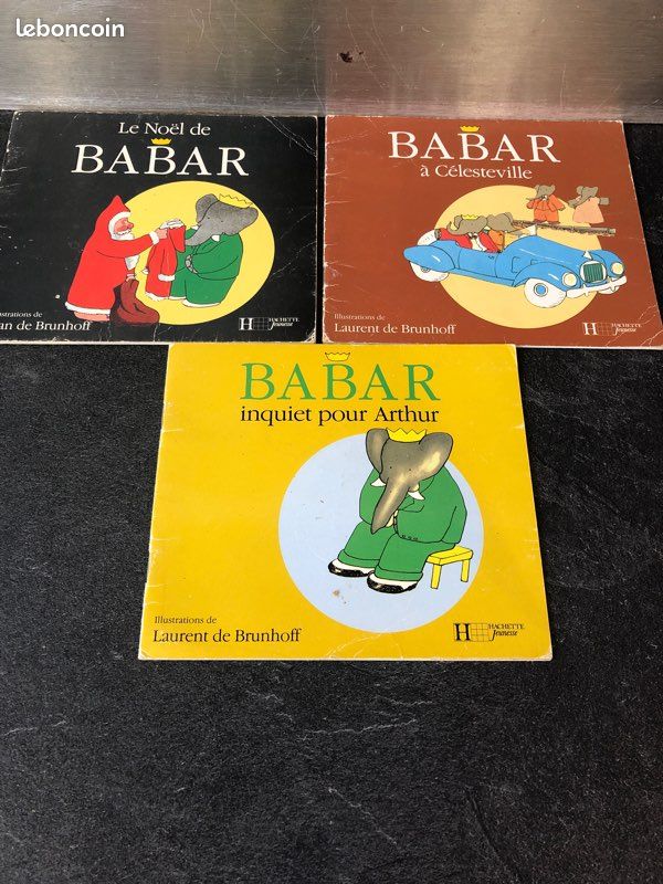 Trois. Petits livres. Babar (image 1)