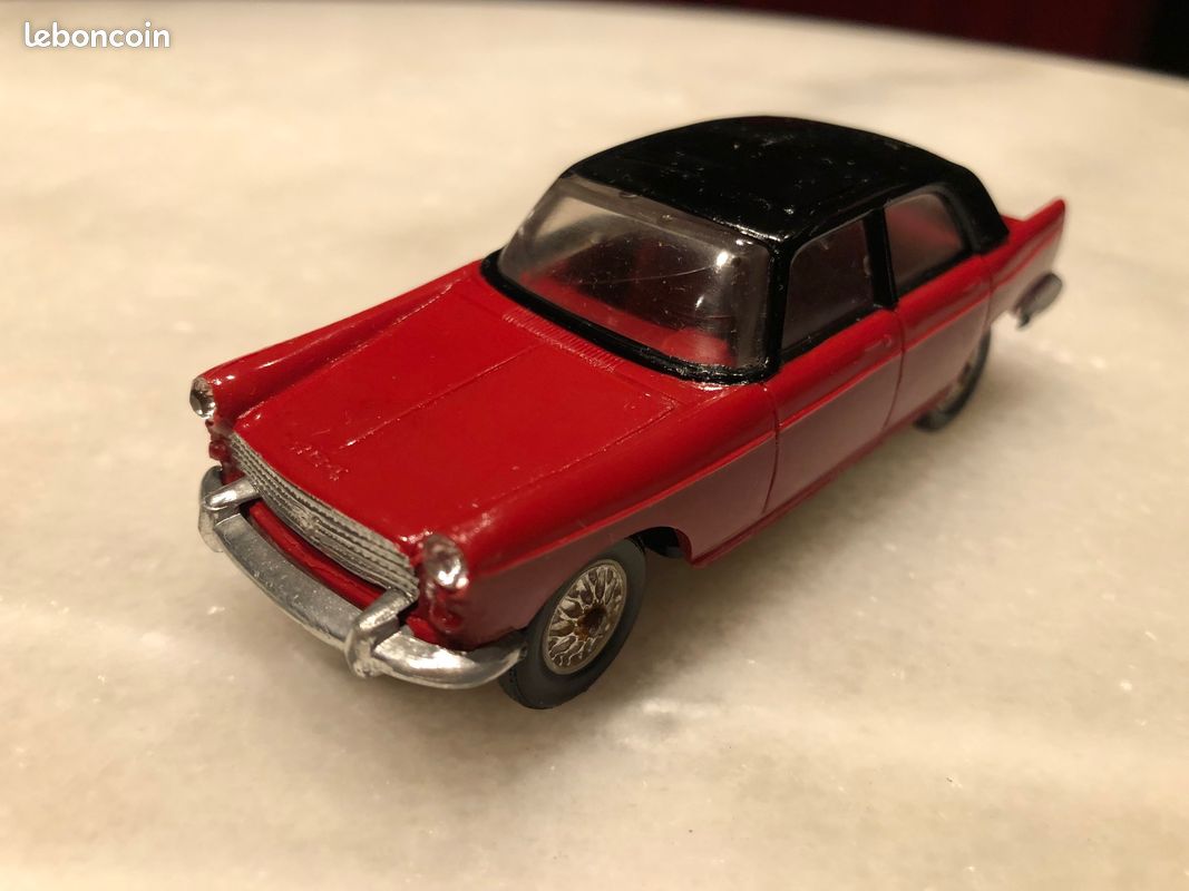 Miniature Peugeot 404 Minialuxe - Occasion - Fabriqué En France - Lot Avec Port De Groupe