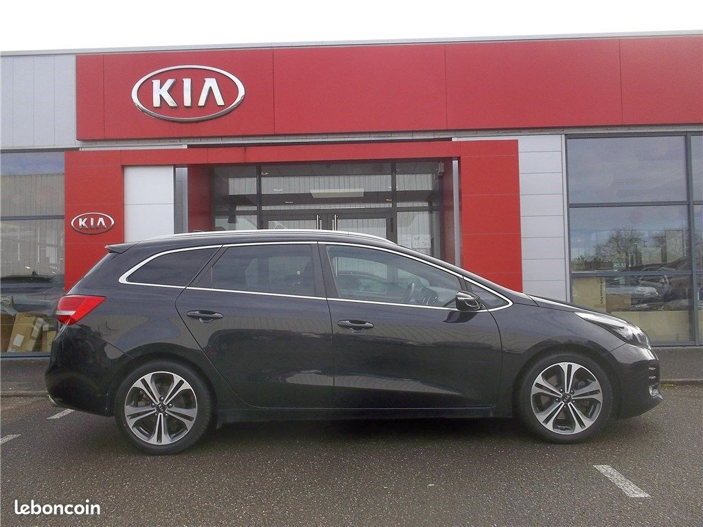 Kia CEED III SW 1.0 T-GDI 120 CH ISG BVM6 GT Line (image 4)