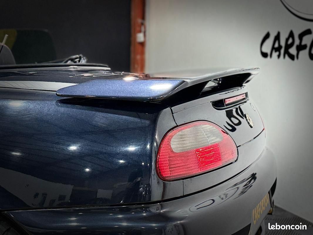 MGF 1.8 i VVC 160ch Trophy 1430 exemplaires Hardtop, Jantes alu, Etriers rouge (image 20)