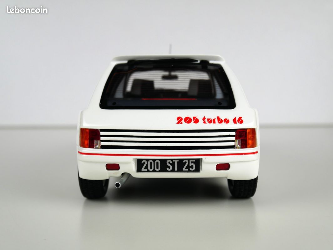 Miniature Otto 1/18 – Peugeot 205 T16 Gr.B, 1000 Lacs 1984, édition Limitée