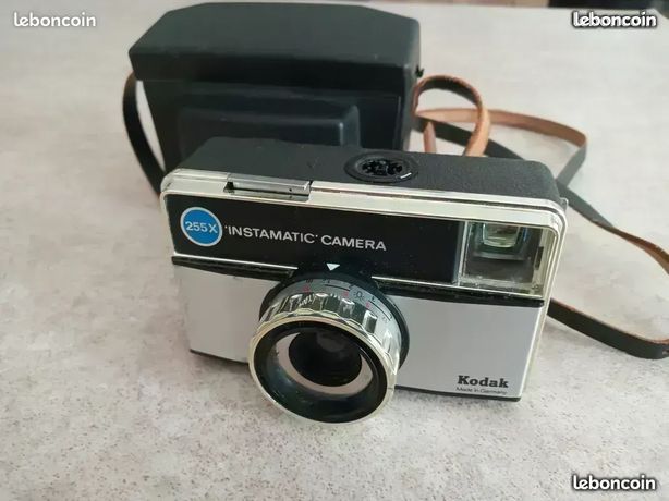 Vintage Film Camera Kodak Instamatic 700 Camera - We Have a Vintage Camera for You