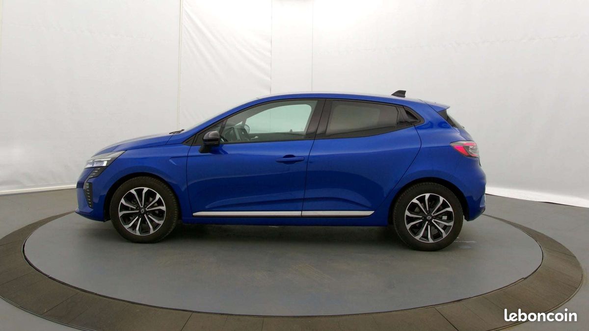 Renault clio eco g 100 ch gsr2 techno (image 4)