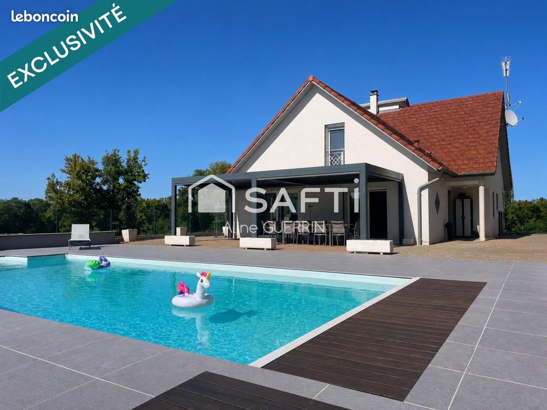 Maison 9 pièces 190 m² (image 1)