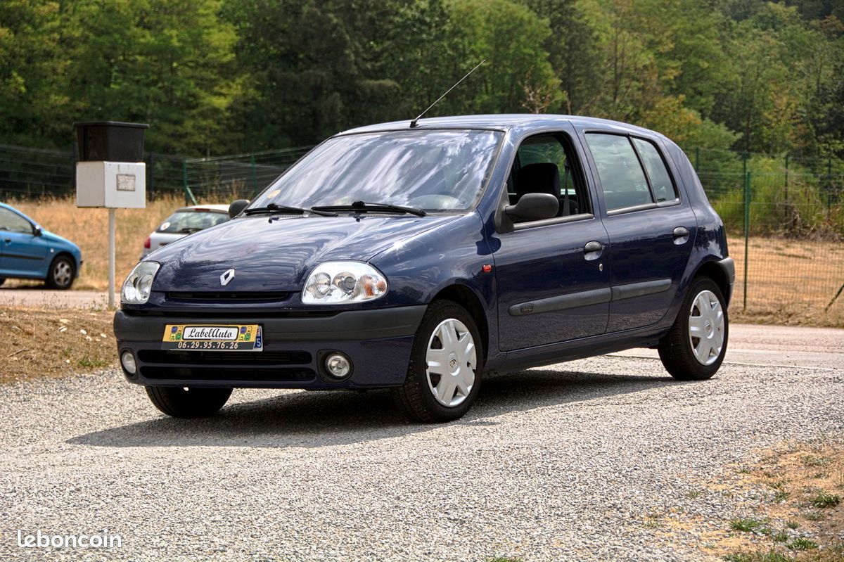 Renault Clio II 1.2L 60CH / DISTRIBUTION NEUVE / Garanties 12 MOIS / Compatible ETHANOL (image 1)