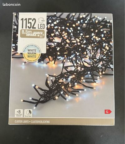 Guirlande Lumineuse De Noël XL - 70 LED - 540 Cm - Pour L'intérieur Et L'extérieur - Avec 30 Boules Argentées
