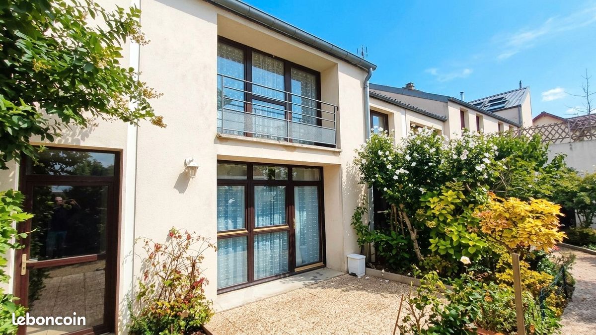 Appartement 2 pièces 46 m² · à Cachan · 46 m² · 260 000 €