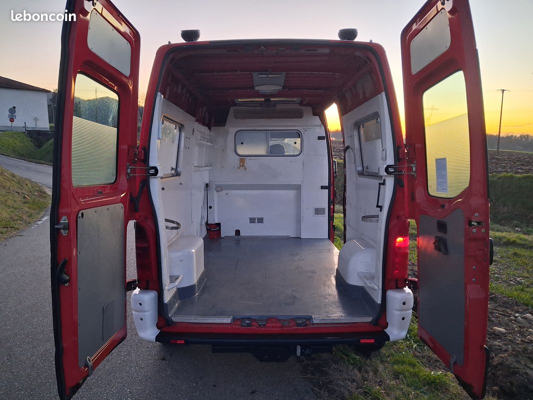 MASTER 2.5 DIESEL SOFIM 1ER MAIN 🚒 098000km ISOLATION MK AUTOS (image 4)
