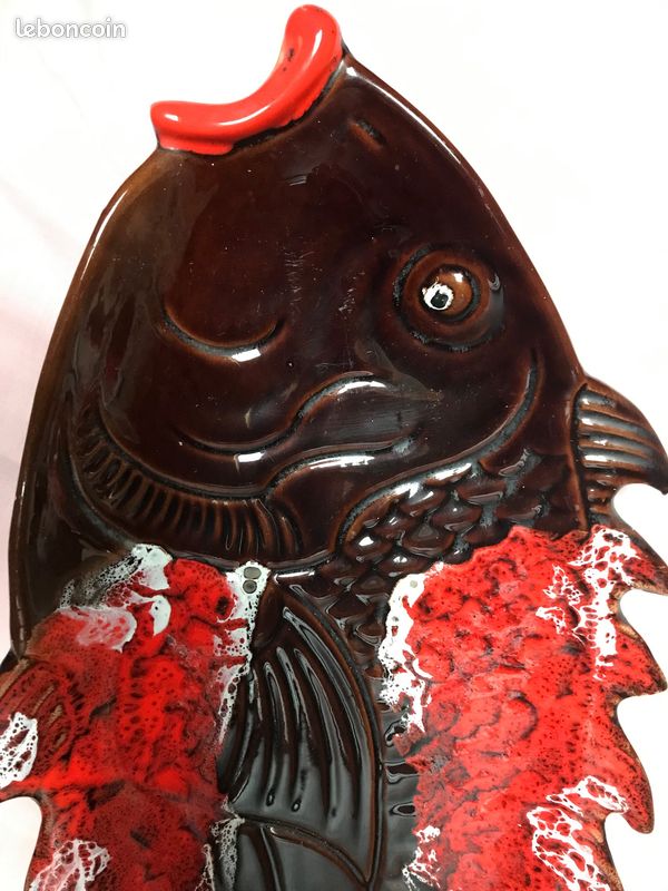 Grand plat vintage type VALLAURIS en forme de poisson (image 2)