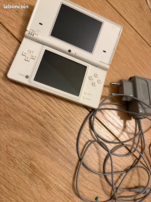 Nintendo DSi avec jeu super mario bros et chargeur (image 3)