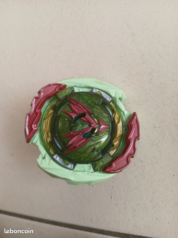 Toupies Beyblade (image 8)