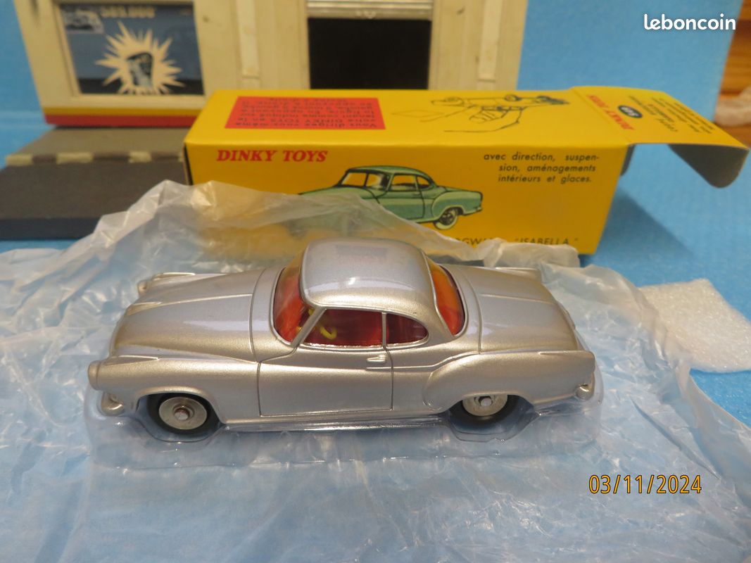 Dinky Toys Borgward Isabella 549 No Solido No Norev No Mebetoys No CIJ No JRD