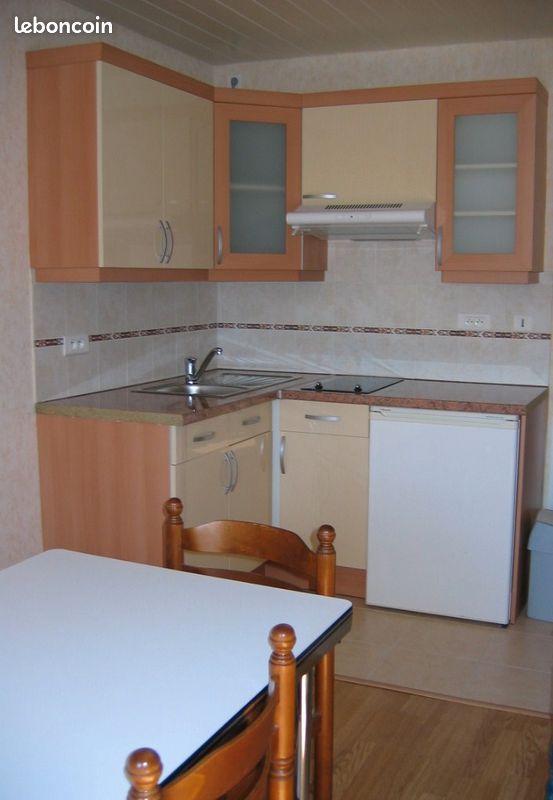Appartement 1 pièce 25 m² · à Montfort-sur-Meu · 25 m² · 440 €