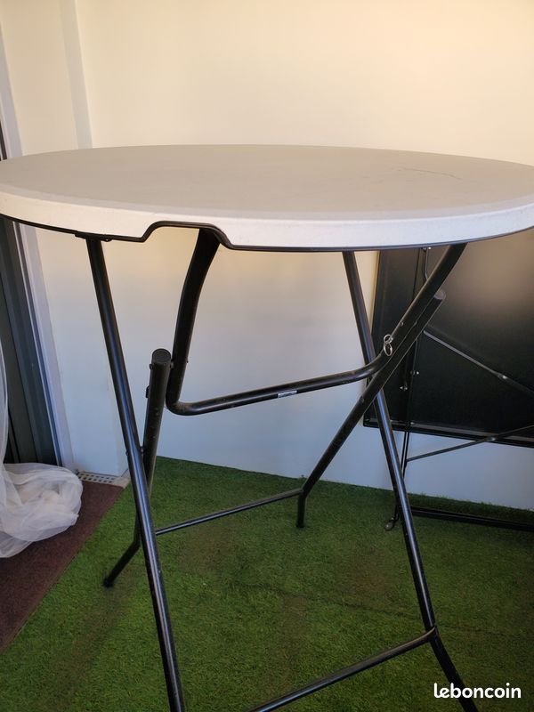 Table haute pliante (image 1)