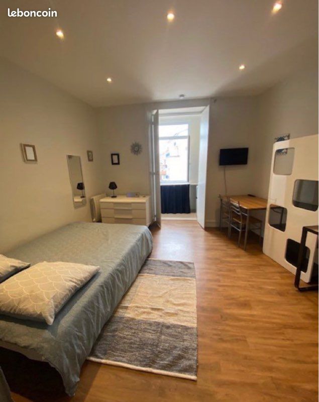 Appartement 1 pièce 24 m² · à Pau · 24 m² · 470 €