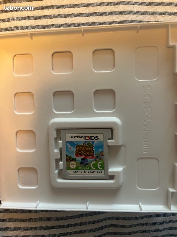 Nintendo 2DS (image 4)