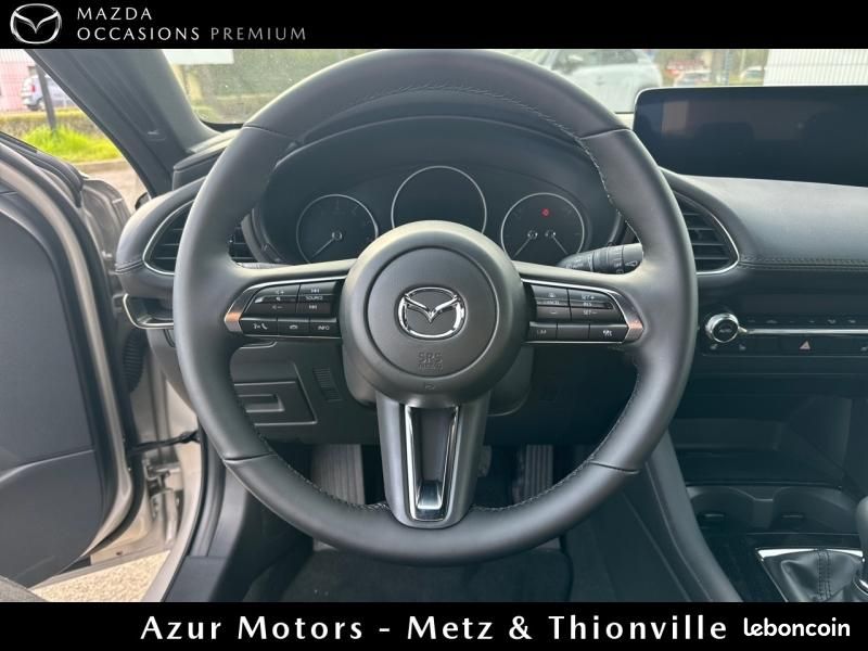 Mazda Mazda 3 2.0 e-SKYACTIV-X M-Hybrid 186ch Centre Line 2025 (image 10)