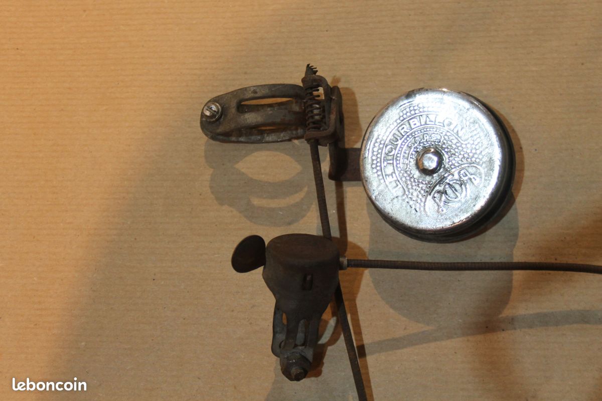 Sonnette Vélo Ancienne Le Tourbillon - Vintage Cycle Bell - Occasion