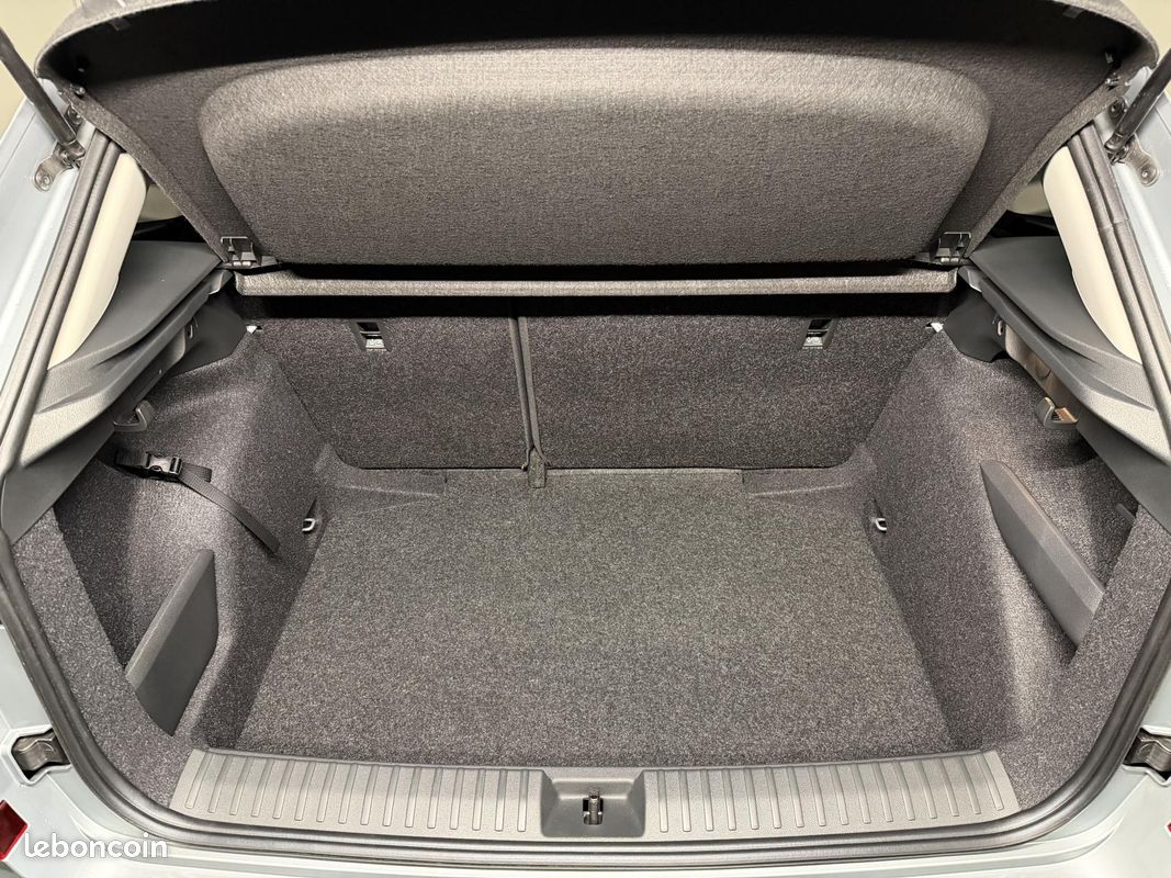 SKODA KAMIQ (2) 1.0 TSi 116 SELECTION DSG7 (image 7)