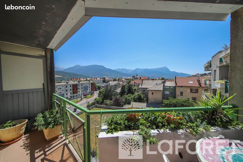 Appartement 3 pièces 66 m² · à Embrun · 66 m² · 265 000 €