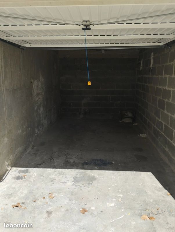 Parking/box Montpellier · 95 €