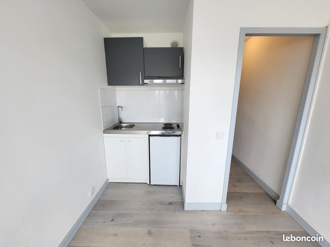 Appartement 1 pièce 17 m² · à Clermont-Ferrand · 17 m² · 385 €/mois