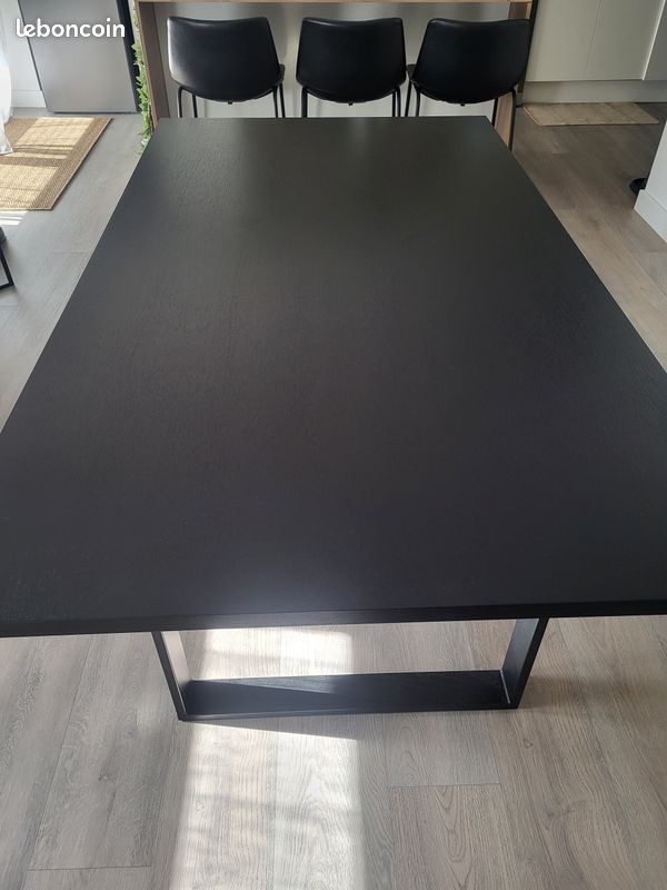 Table (image 2)
