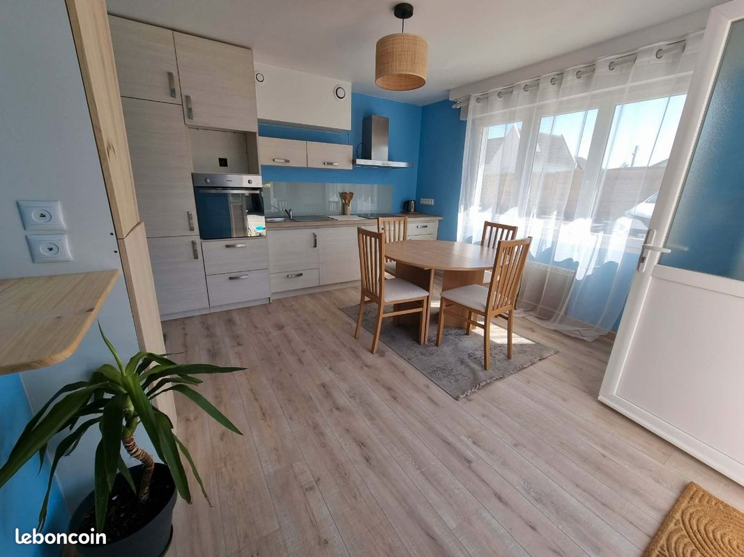Appartement 2 pièces 40 m² · à Saint-Berthevin · 40 m² · 520 €