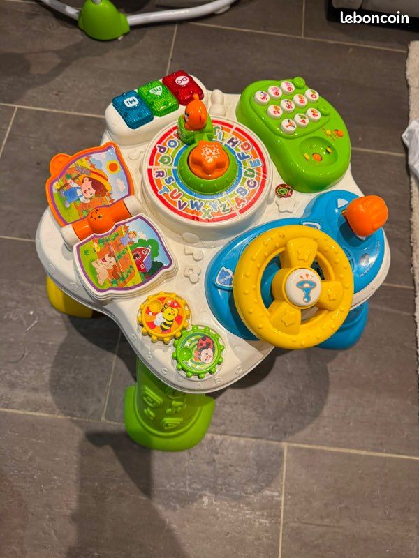 Table d’éveil pour bébé (image 1)