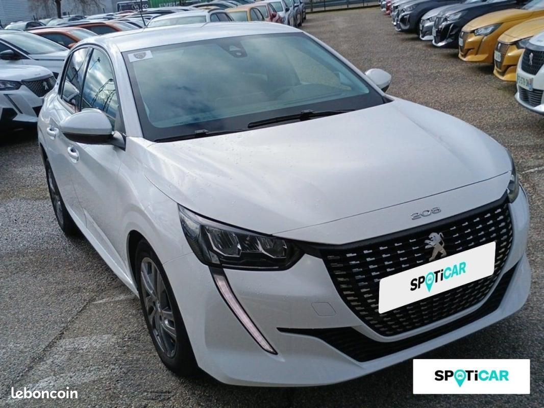 Peugeot 208 PureTech 100 S&S BVM6 Allure (image 19)