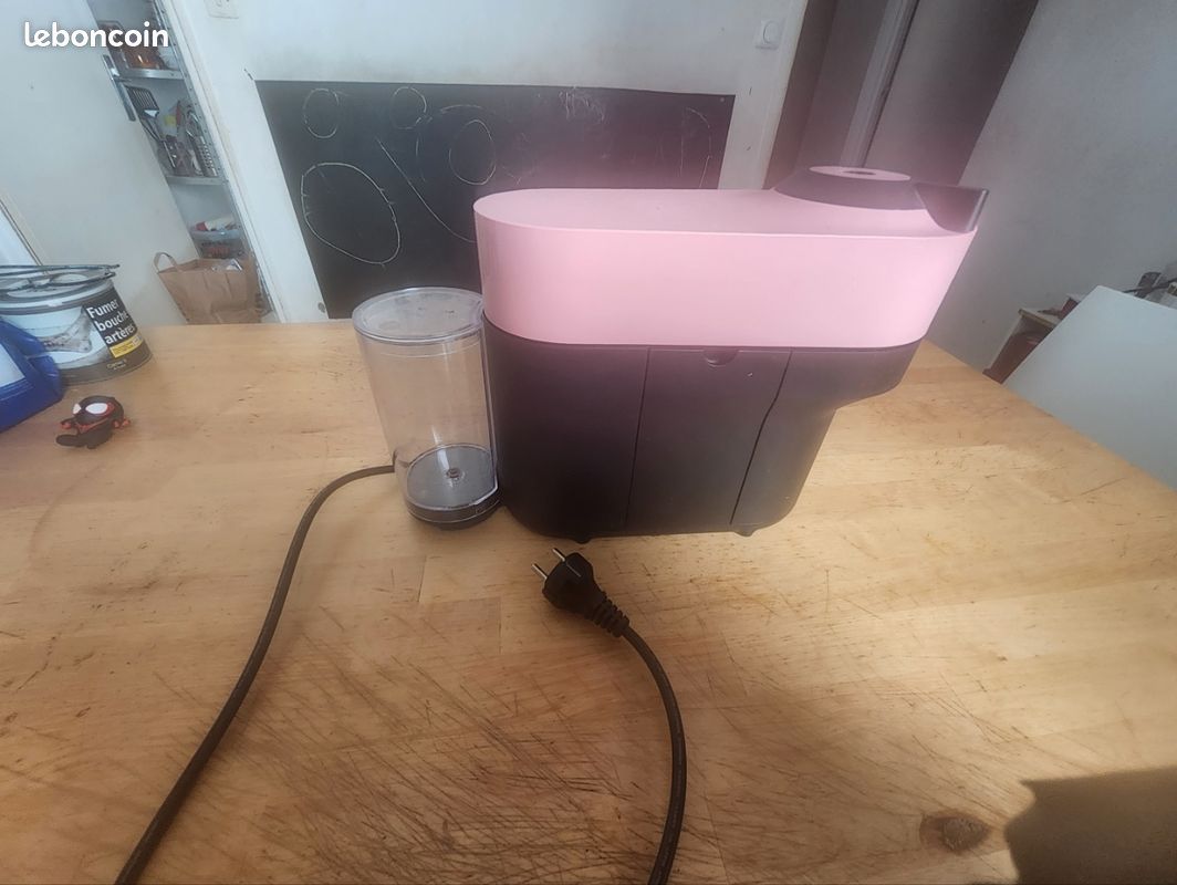 Cafetiere nespresso vertuo pop rose (image 1)