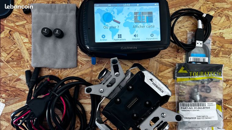 Gps zumo 595 avec support touratech capteurs de pression