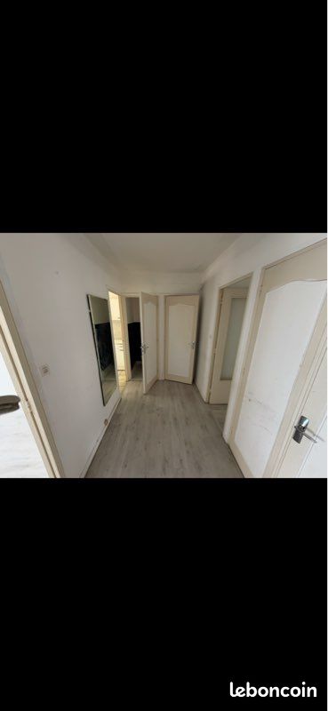 Appartement 4 pièces 88 m² · à Saint-Étienne · 88 m² · 870 €