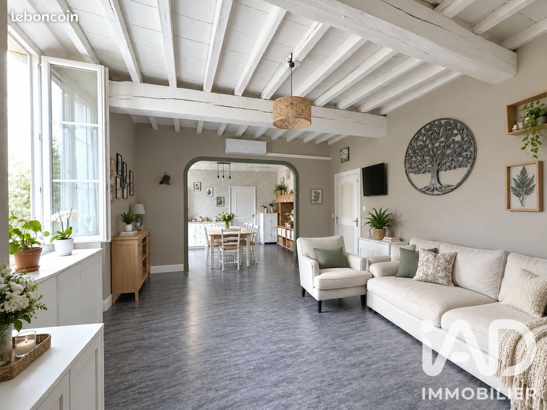 Maison 8 pièces 186 m² · à Clairac · 186 m² · 134 000 €