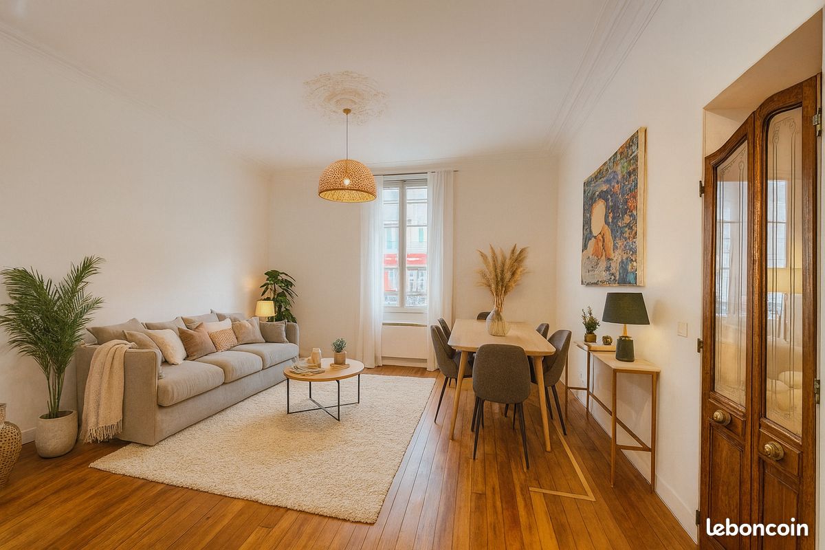 Appartement 2 pièces 43 m² · à Paris · 43 m² · 350 000 €