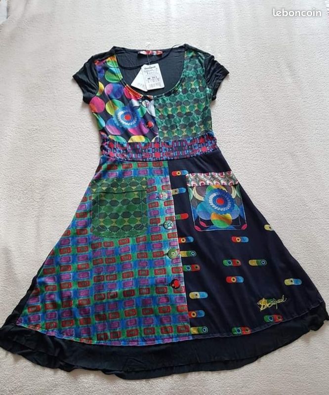 Robe Desigual authentique, taille.S (image 1)