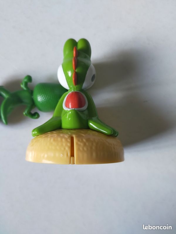Figurine Yoshi (image 7)