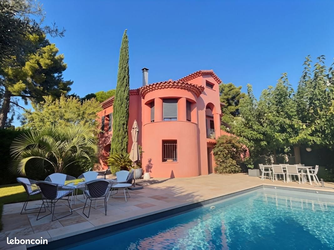 Maison 6 pièces 165 m² · à Bandol · 165 m² · 1 450 000 €