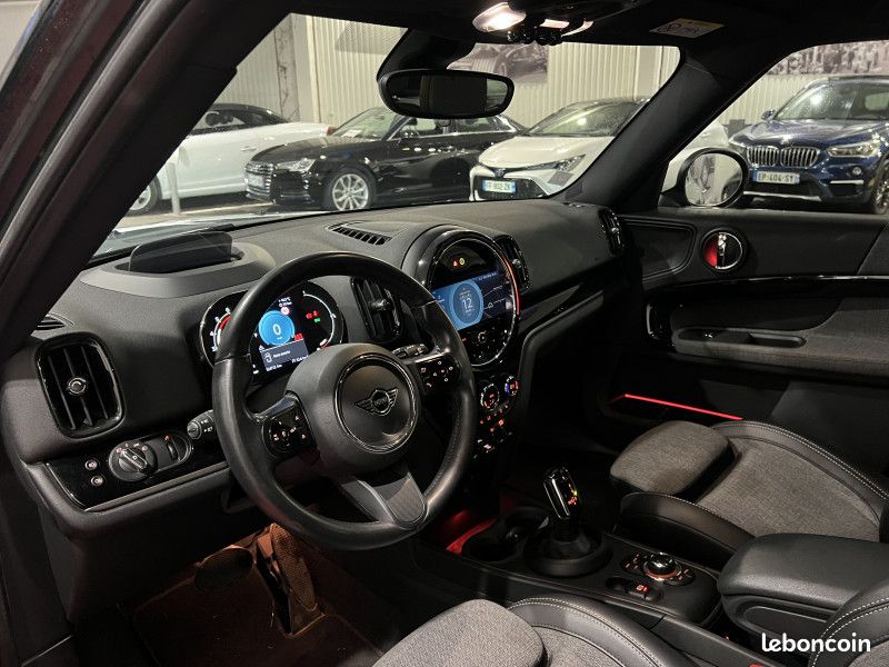 Mini COUNTRYMAN COOPER D 150CH BUSINESS DESIGN ALL4 BVA8 (image 6)