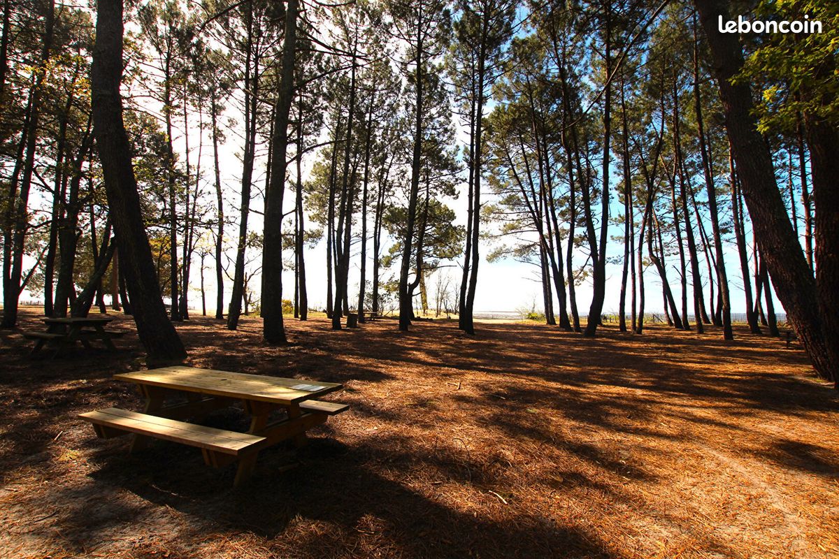 Terrain 751 m² · à Arès · 751 m² · 430 000 €