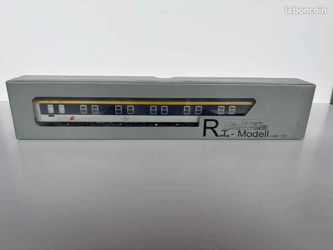 Voiture Raijet 2ème classe OBB - PI 57643 - Piko - Voitures voyageurs