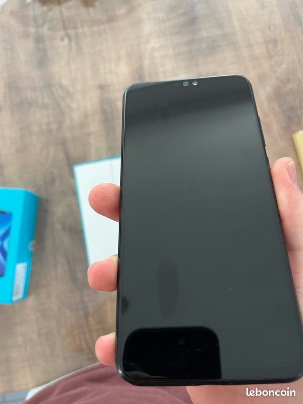 Honor 8x (image 9)