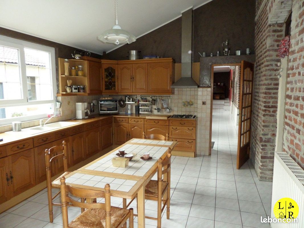 Maison 5 pièces 190 m² · à Vimy · 190 m² · 270 000 €
