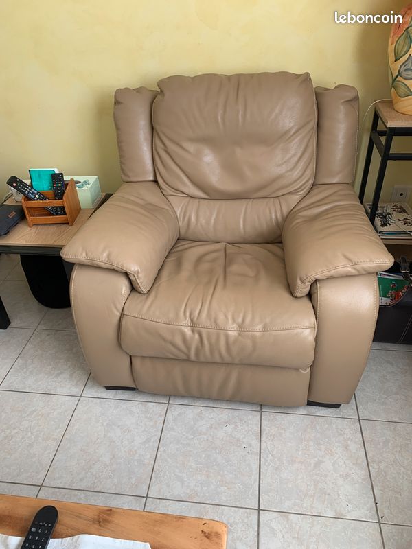 À vendre 2fauteuils cuir (image 5)