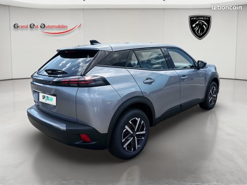 Peugeot 2008 e-2008 156ch 54 kWh Style (image 6)
