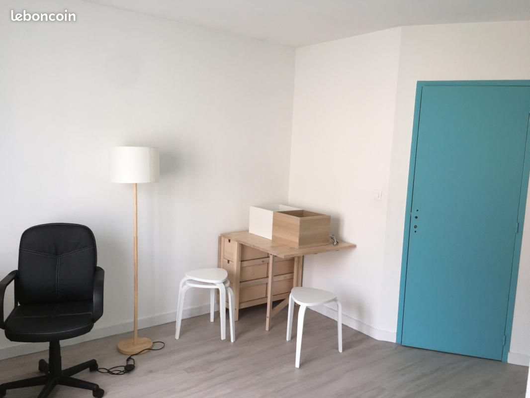 Studio 1 pièce 19 m² - Poitiers 86000 (image principale 1)