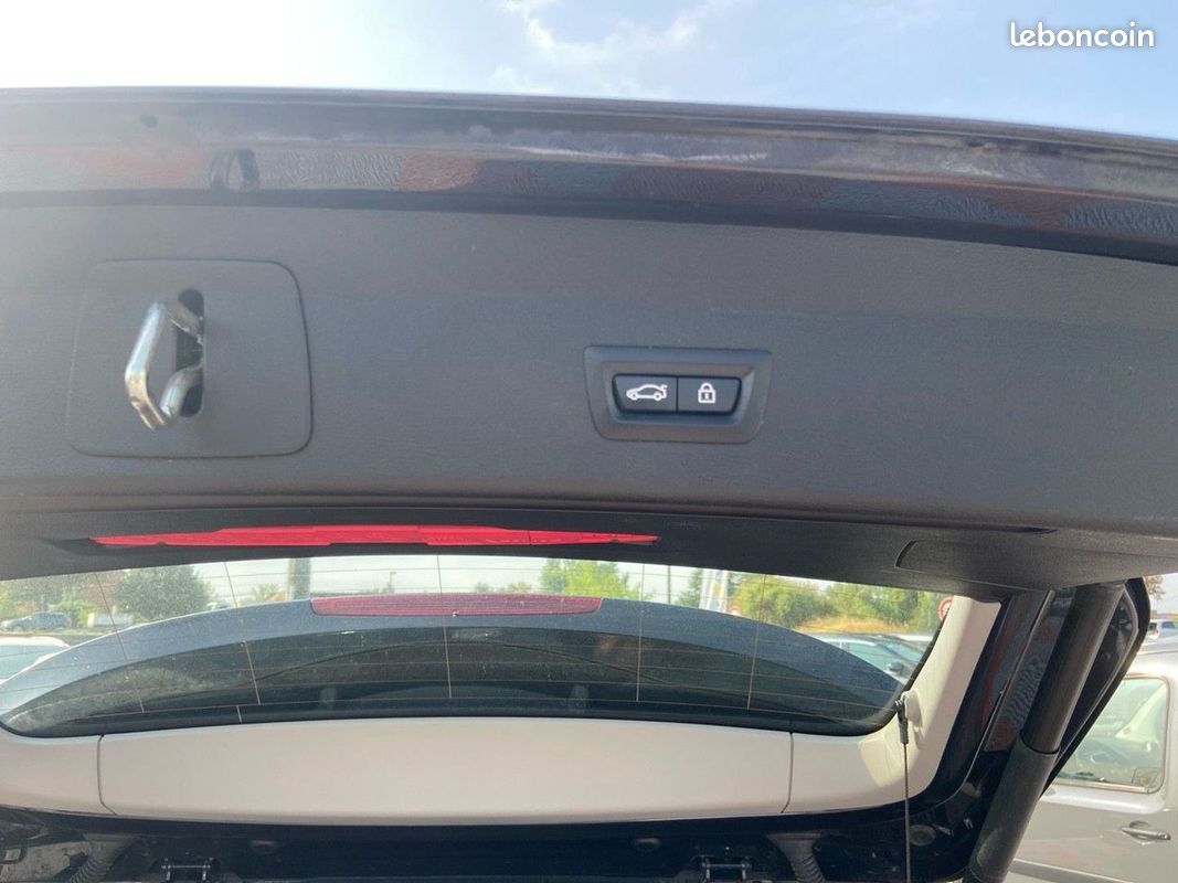 BMW X1 18I SDRIVE X-LINE ATTELAGE 1 ère main (image 27)
