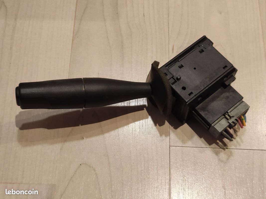 Peugeot 106 306 berlingo citroen partner commodo phare clignotant 96049597zl (image 2)
