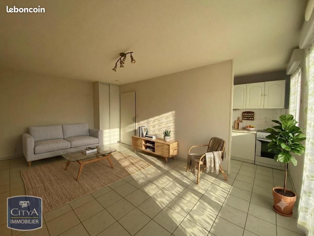 Appartement 2 pièces 43 m² · à Elbeuf · 43 m² · 580 €/mois