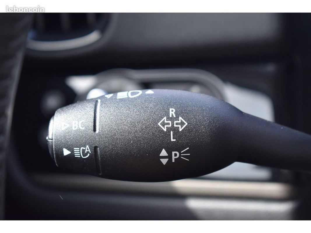 MINI COUNTRYMAN F60 LCI 136 ch BVA7 Cooper Essential (image 24)